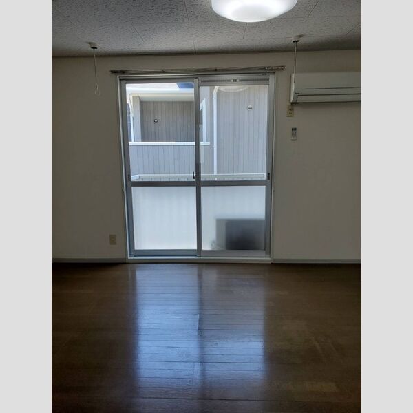 居室・リビング (202　居室)