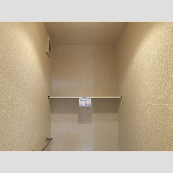 その他 (トイレ収納)