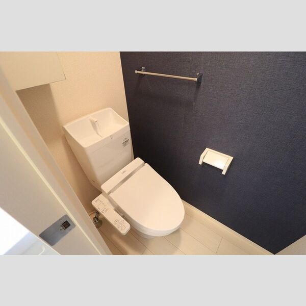 トイレ (101　トイレ)