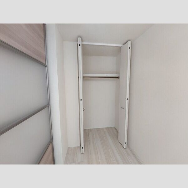 その他 (103　クローゼット)