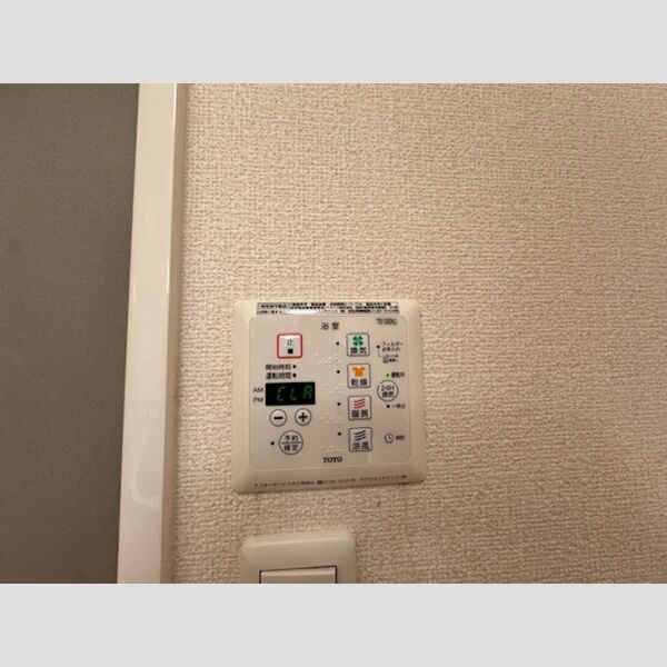 その他 (バス換気乾燥暖房機)