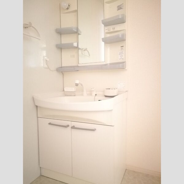 洗面所 (102　洗髪洗面化粧台)