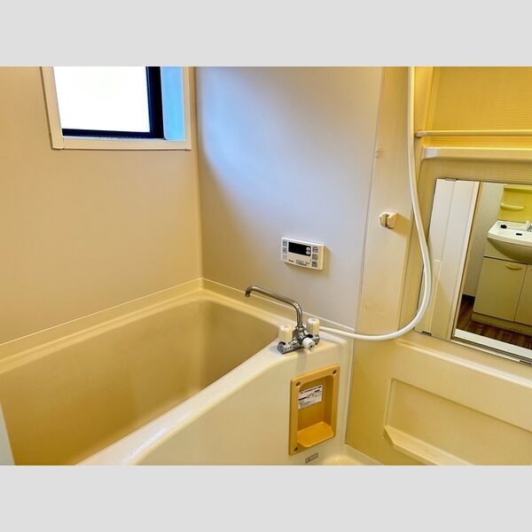 バス (B101　浴室)