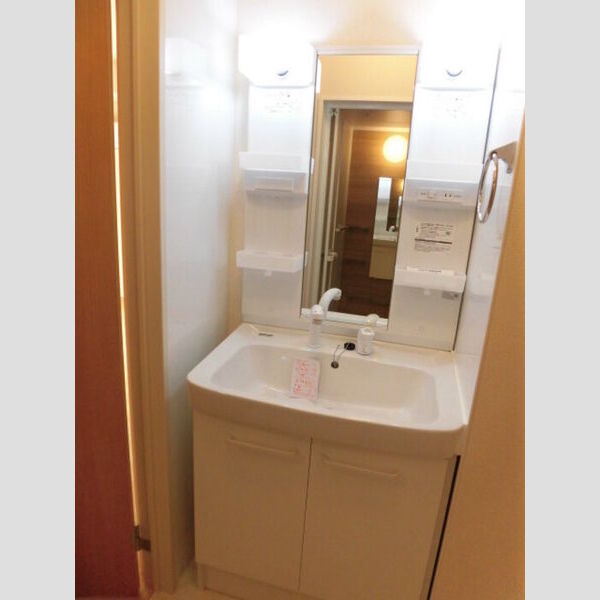 洗面所 (102洗面化粧台)