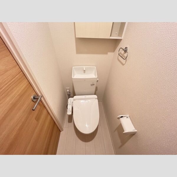 トイレ (B203　トイレ)