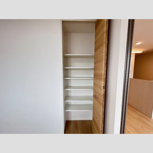 収納 (B203　収納)