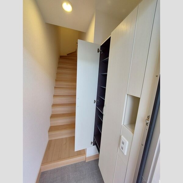 玄関 (B205　シューズボックス)