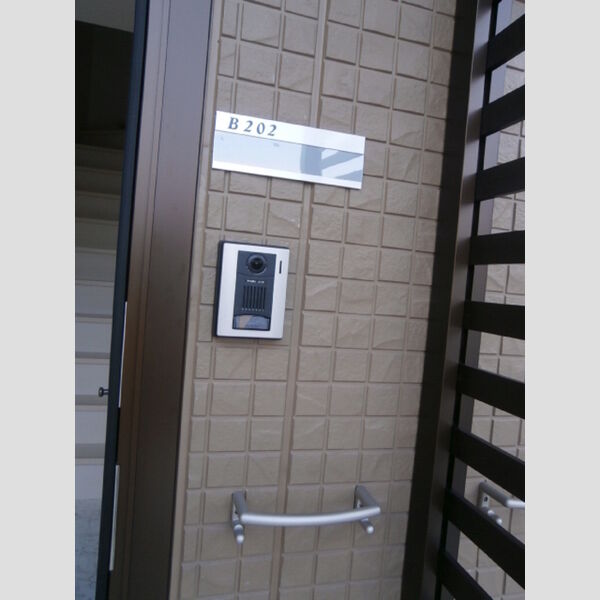 玄関 (カードキー・傘たて)