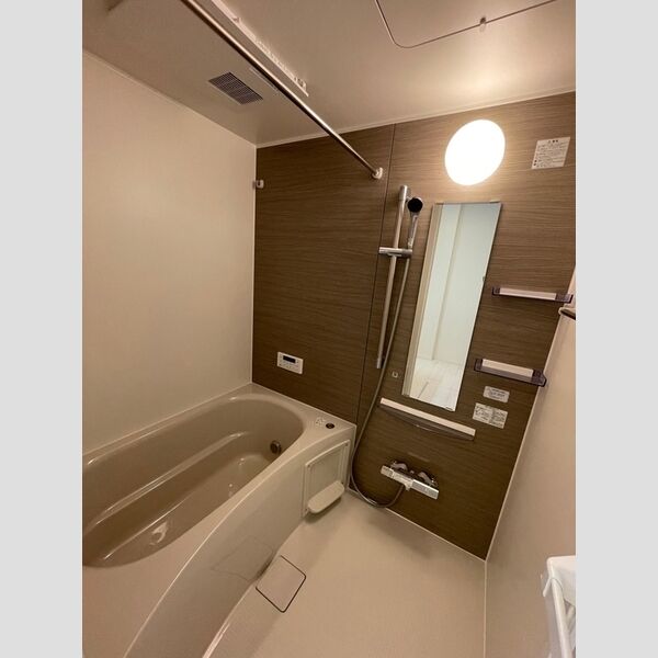 バス (110　浴室)