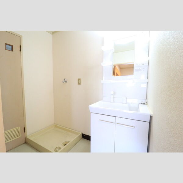 洗面所 (206　洗面)