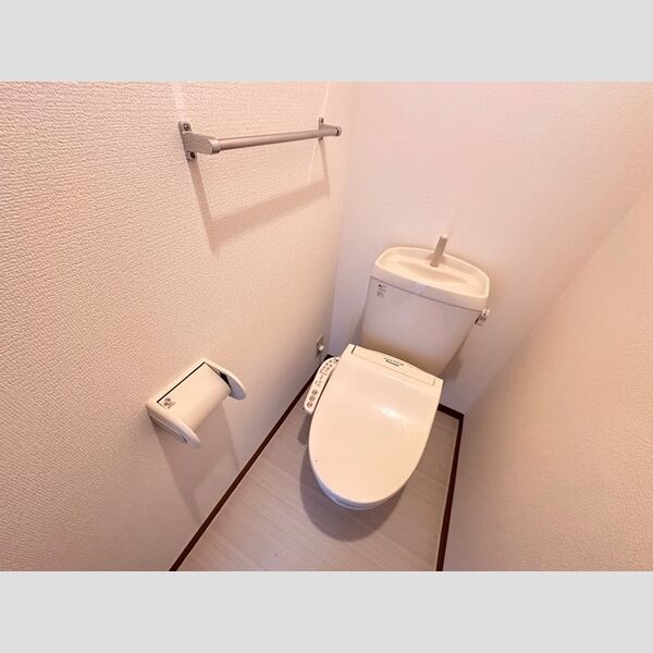 トイレ (203　トイレ)