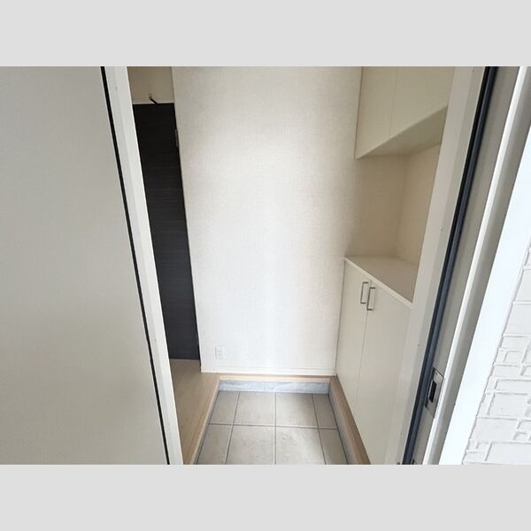 玄関 (101　玄関)