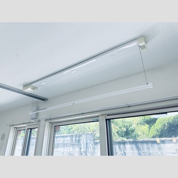 その他設備 (室内物干し)