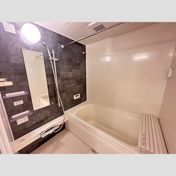 バス (A棟102　浴室)