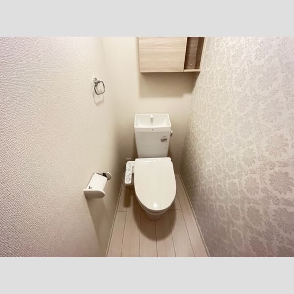 トイレ (202　トイレ)