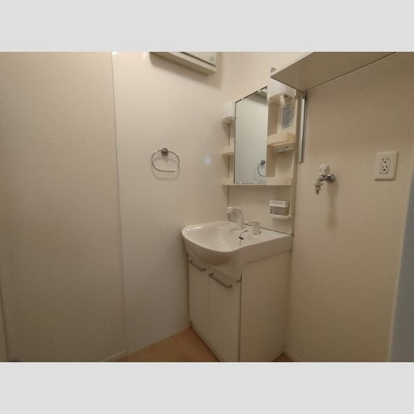 洗面所 (106洗面所)