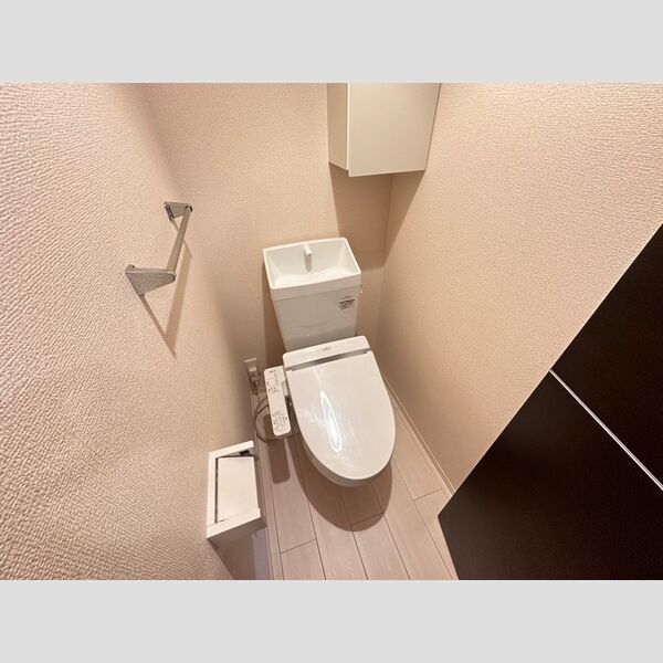 トイレ (106　トイレ)