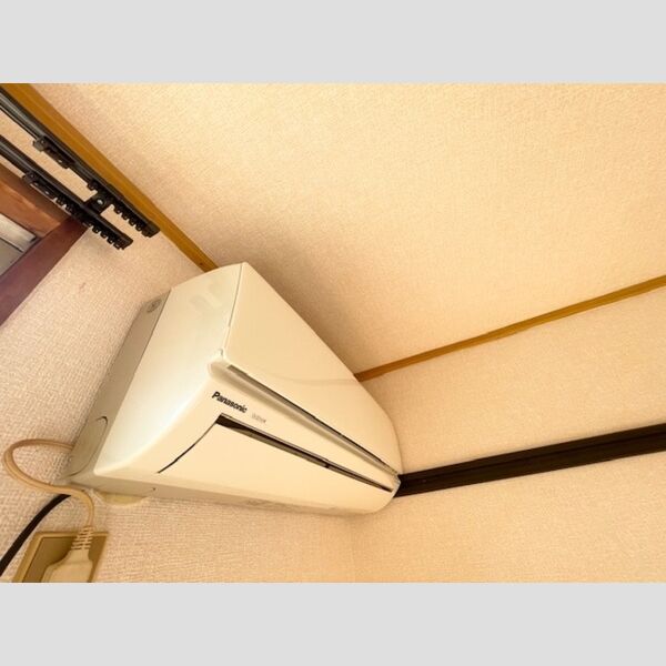 その他設備 (エアコン)