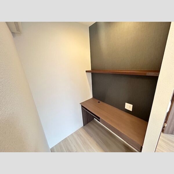その他 (VILLA TAKK 上到津 203号室 ワークデスク)