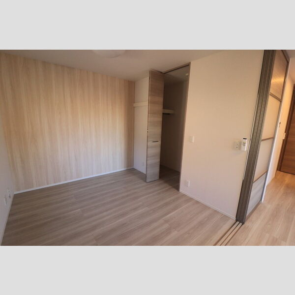 その他 (ストレイト葛葉　　101　洋室)