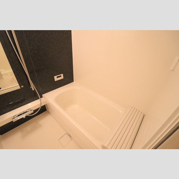 バス (ストレイト葛葉　　101　浴室)