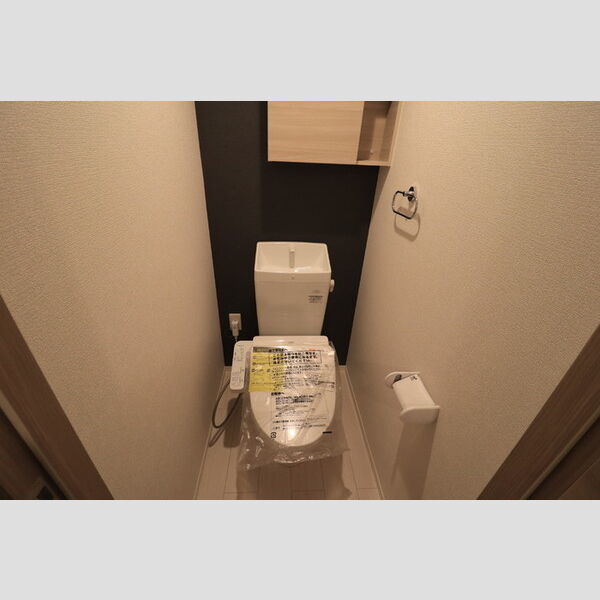 トイレ (ストレイト葛葉　　101　トイレ)