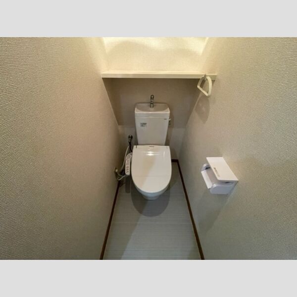 トイレ (プレステージ葉山 203 トイレ)