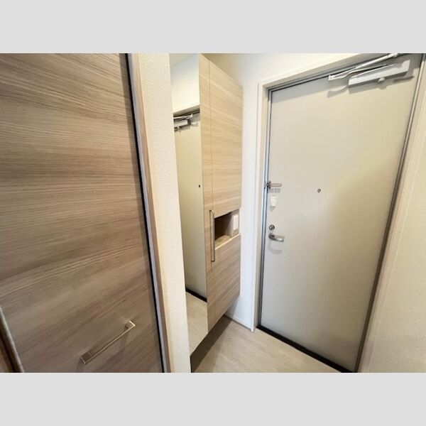 玄関 (205　玄関)