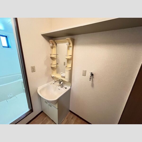 洗面所 (102　洗面所)