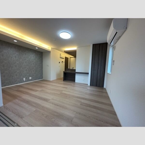 居室・リビング (D-ROOM貴船　203　リビング)