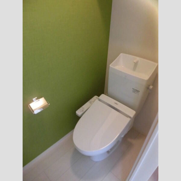 トイレ (105トイレ)