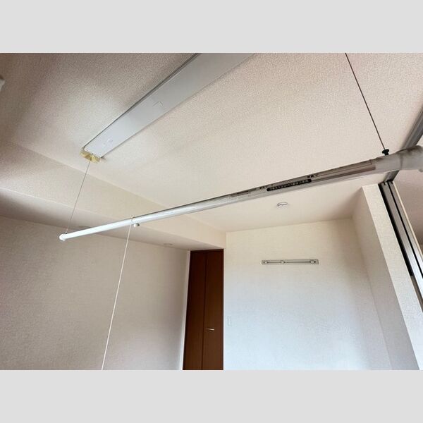 その他 (室内物干し)