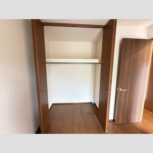 収納 (クローゼット)