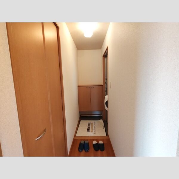 玄関 (玄関)
