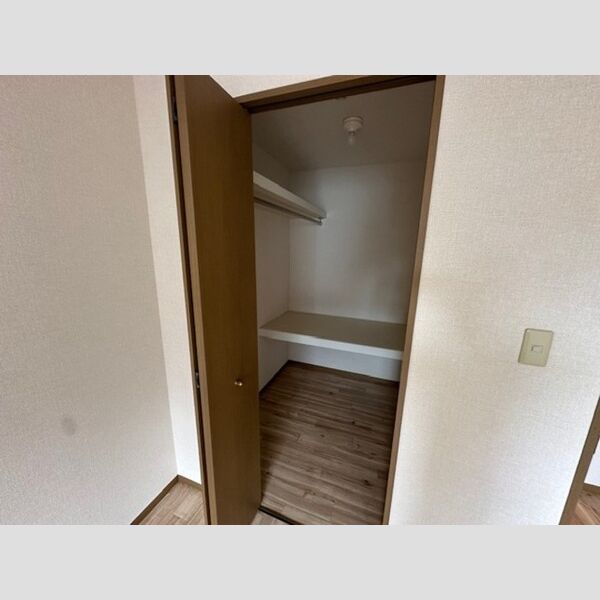 収納 (クローゼット)