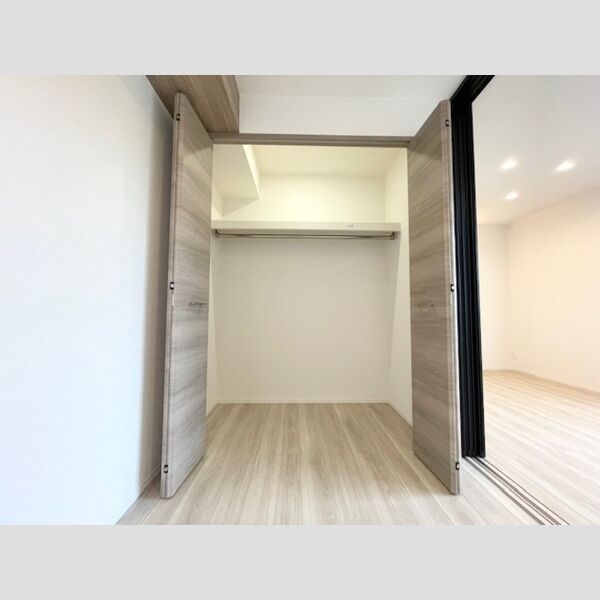 その他 (クローゼット)