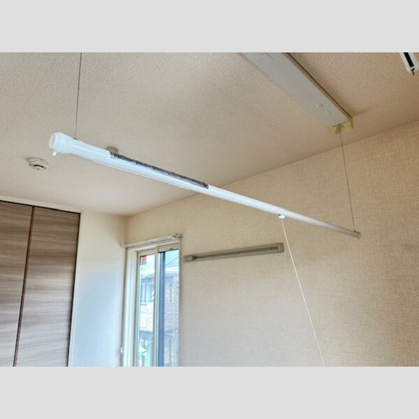 その他 (室内物干し)