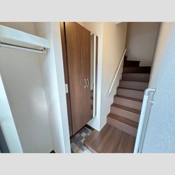 玄関 (シューズボックス)