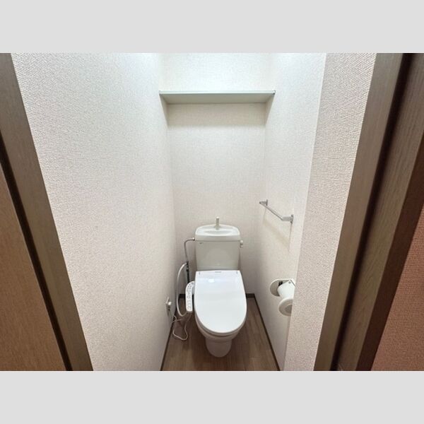 トイレ (温水洗浄暖房便座)