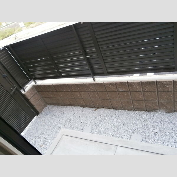 その他 (101　専用庭)