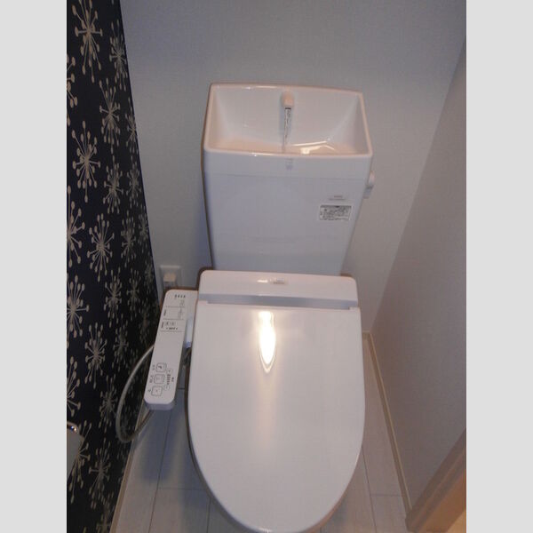 トイレ (101　トイレ)