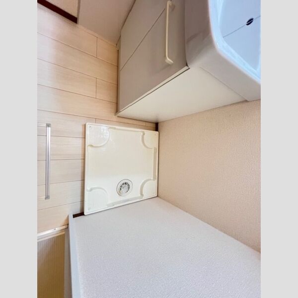 その他 (室内洗濯機置場)