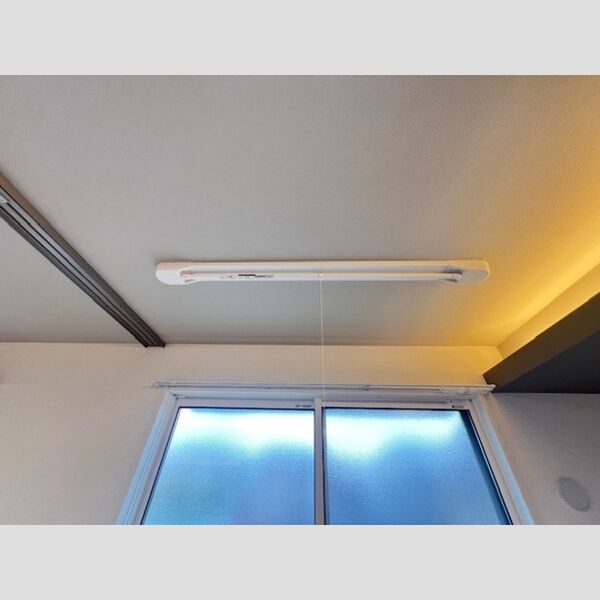 その他 (室内物干し)