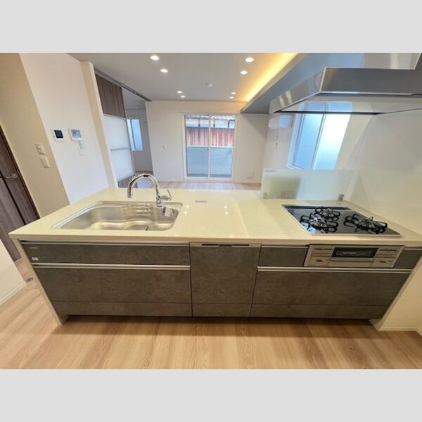 キッチン (ペニンシュラキッチン)