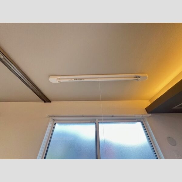 その他 (室内物干し)