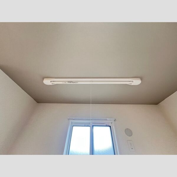 その他 (室内洗濯機置場)