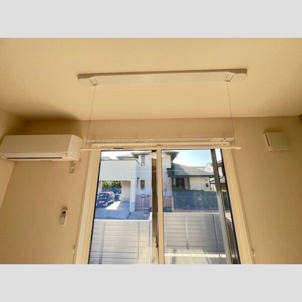 その他 (室内物干し)