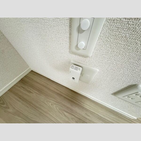 その他 (電気設備)