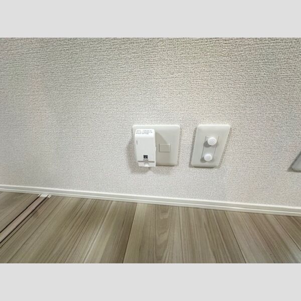 その他 (電気設備)