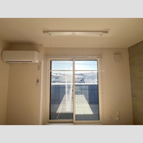 その他 (室内物干し)